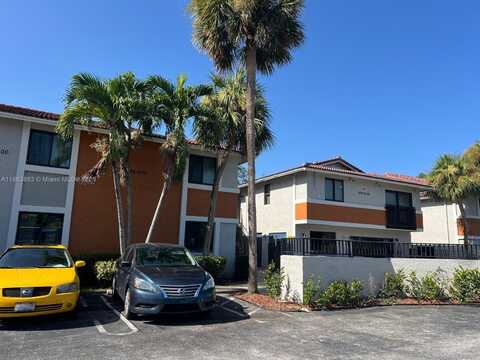 10592 Royal Palm Blvd, Coral Springs, FL 33065