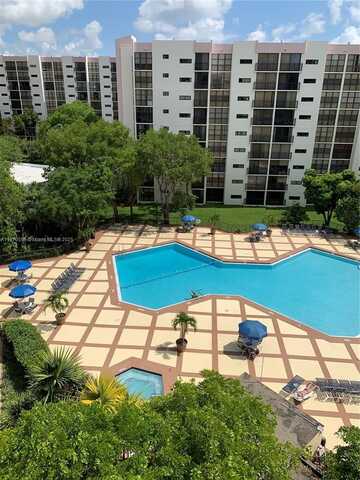 17021 N Bay Rd, Sunny Isles Beach, FL 33160
