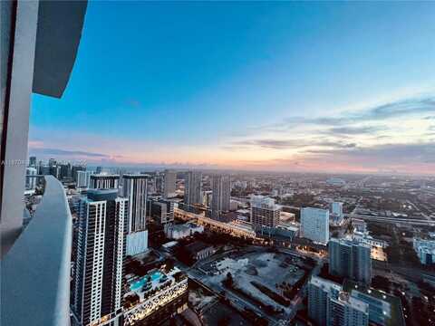 851 NE 1st Ave, Miami, FL 33132