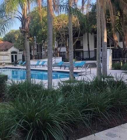 undefined, Hollywood, FL 33021