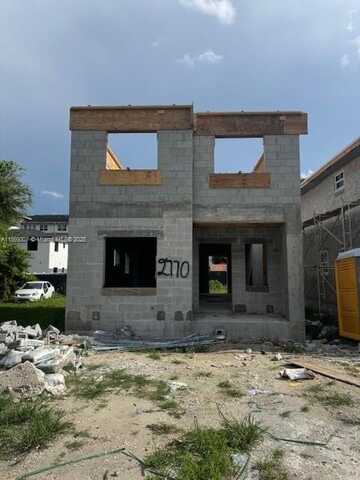 2770 NW 44 St, Miami, FL 33142