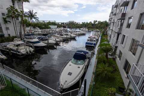 1720 NW N River Dr, Miami, FL 33125