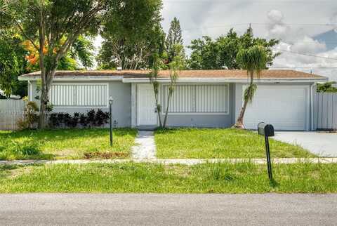 658 SW 1st Ct, Boynton Beach, FL 33426