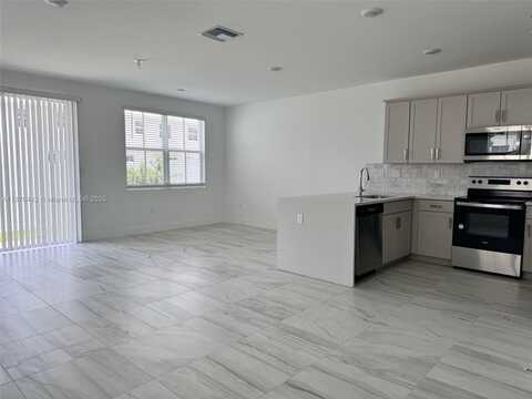 123 SW 171st Ln, Pembroke Pines, FL 33027