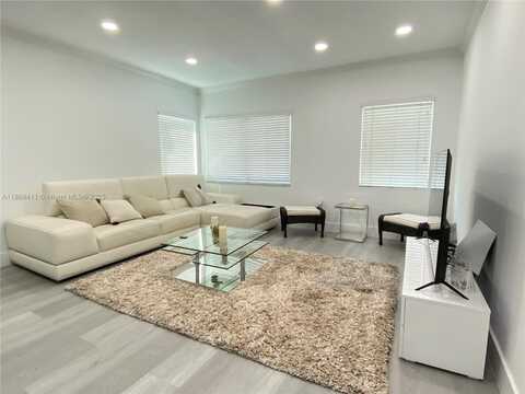 311 SW 27th Ave, Miami, FL 33135