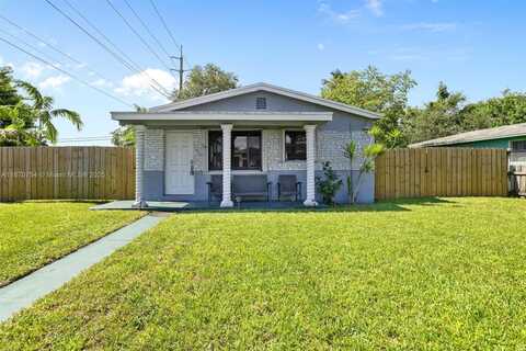 4000 SW 28th St, West Park, FL 33023