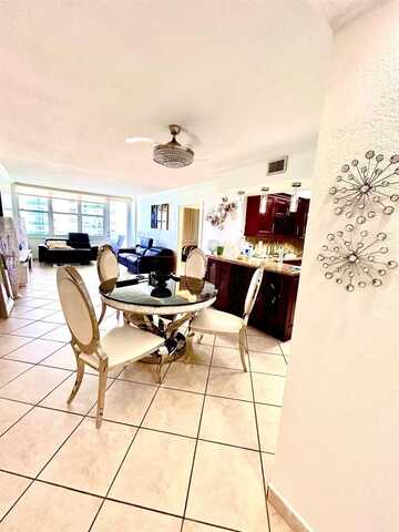 3725 S Ocean Dr, Hollywood, FL 33019