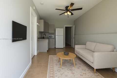 1560 NE 42nd, Pompano Beach, FL 33064