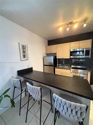 601 Michigan Ave, Miami Beach, FL 33139