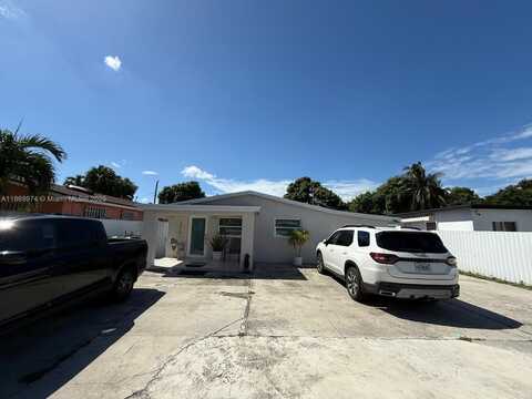 3018 NW 101st St, Miami, FL 33147