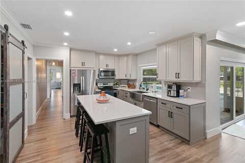 17300 SW 294th St, Homestead, FL 33030