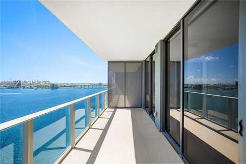 700 NE 24 ST, Miami, FL 33137