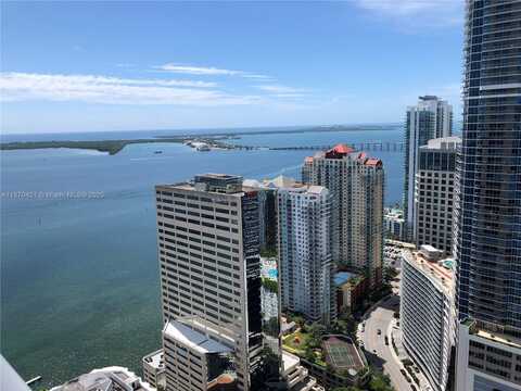 950 Brickell Bay Dr, Miami, FL 33131