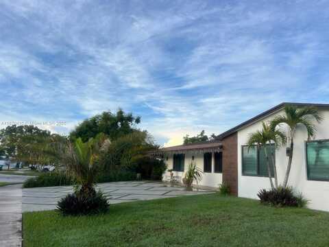 15230 SW 109th Ave, Miami, FL 33157