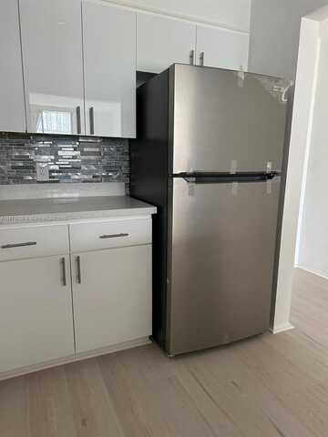 16851 NE 23rd Ave, North Miami Beach, FL 33160