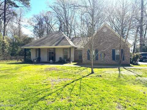 4 Bayou Lane, Natchez, MS 39120