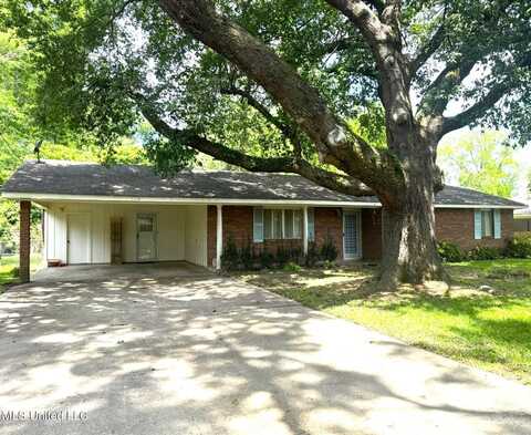 110 Pecan Way, Natchez, MS 39120