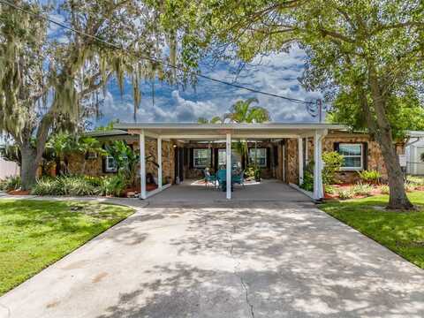 820 BLUE HERON BOULEVARD, RUSKIN, FL 33570