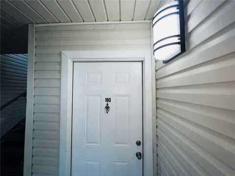 2556 WOODGATE BOULEVARD, ORLANDO, FL 32822