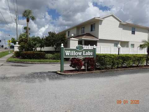 6400 46TH AVENUE N, KENNETH CITY, FL 33709