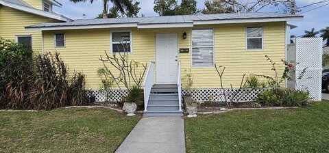 461 W MARION AVENUE, PUNTA GORDA, FL 33950