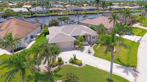 527 SAINT GIRONS COURT, PUNTA GORDA, FL 33950