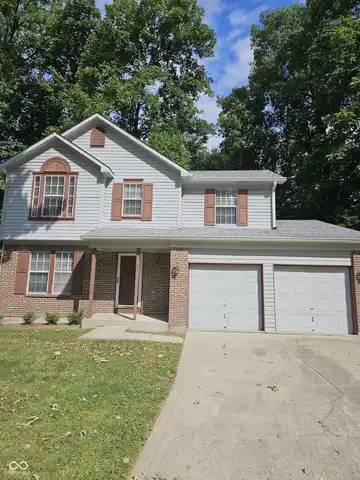 3622 Crickwood Circle, Indianapolis, IN 46268
