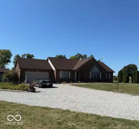 7967 E 800 N, Falmouth, IN 46127