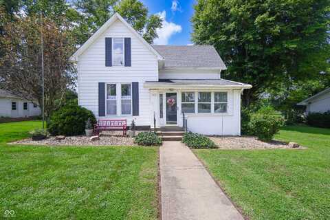 102 Center Street, Elizabethtown, IN 47232