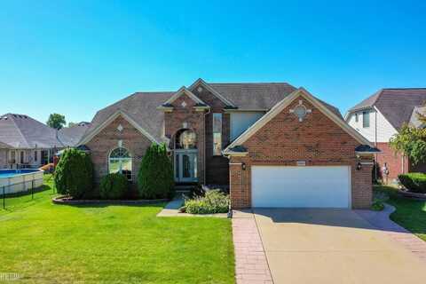 15892 Hyacinth, Macomb, MI 48042