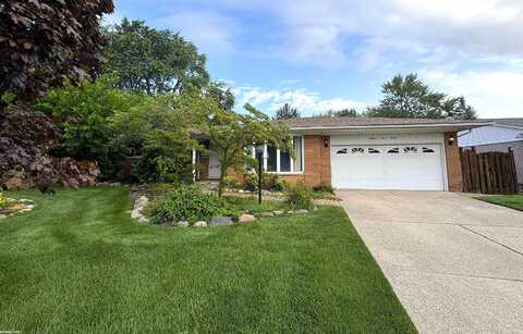 18711 N Nunneley, Clinton Township, MI 48036
