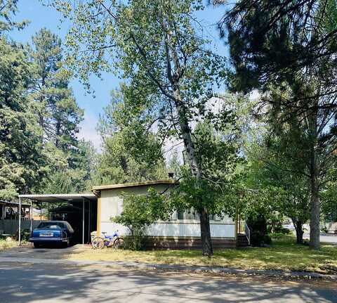 61060 Kings Lane Street, Bend, OR 97702