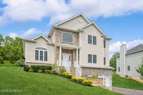 16 Jacob Way, Phillipsburg, NJ 08865