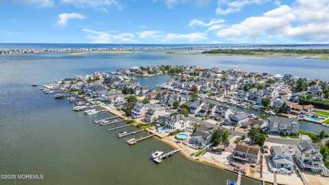 782 North Drive, Brick, NJ 08724