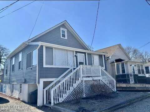 530 E Point Pleasant Avenue, Ocean Gate, NJ 08740
