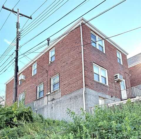 125-21 5 Ave, College Point, NY 11356