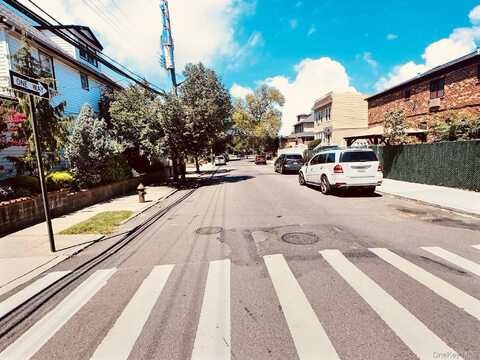 6965 Caldwell Avenue, Maspeth, NY 11378