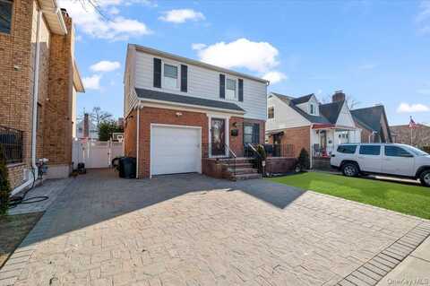 7351 187 street, Fresh Meadows, NY 11366