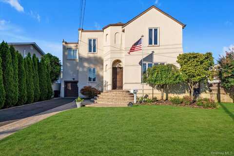 383 Frankel Boulevard, Merrick, NY 11566