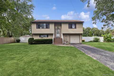 127 Floral Park Street, Islip Terrace, NY 11752