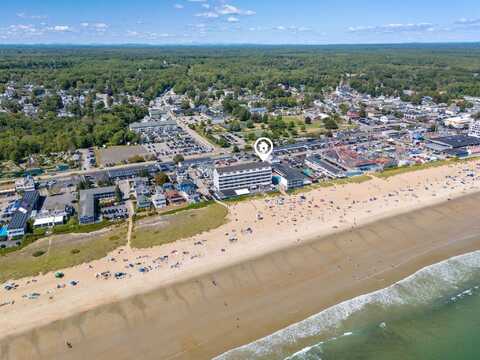 39 W Grand Avenue, Old Orchard Beach, ME 04064