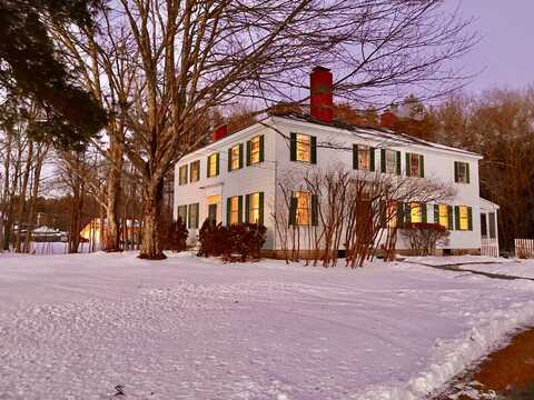 1118 River Road, Buxton, ME 04093