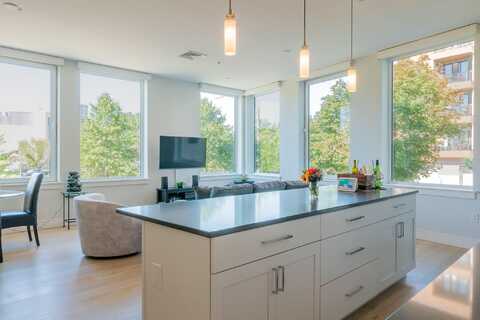167 Newbury Street, Portland, ME 04101