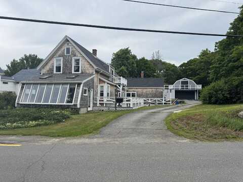 42 Eastern Avenue, Boothbay Harbor, ME 04538