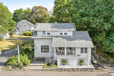 31 Perkins Cove Road, Ogunquit, ME 03907