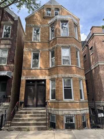 2214 W Lyndale Street, Chicago, IL 60647