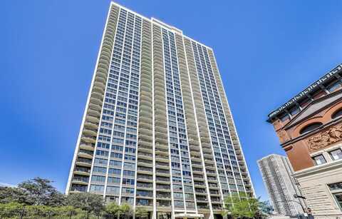 1560 N Sandburg Terrace, Chicago, IL 60610