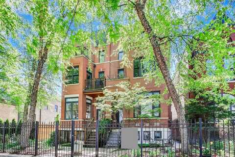 2031 W Evergreen Avenue, Chicago, IL 60622