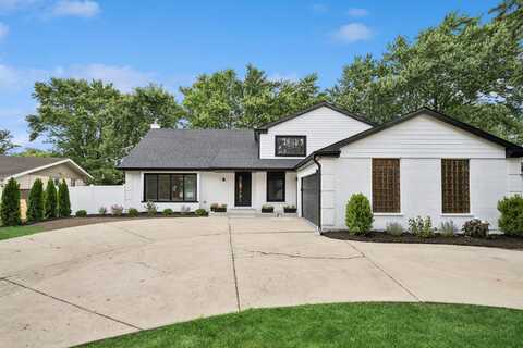 4035 Crestwood Drive, Northbrook, IL 60062