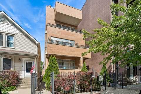 3052 N Oakley Avenue, Chicago, IL 60618